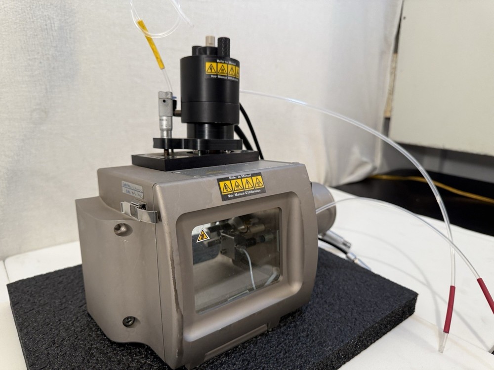 Waters Micromass Q-Tof Mass Spectrometer Ion Source