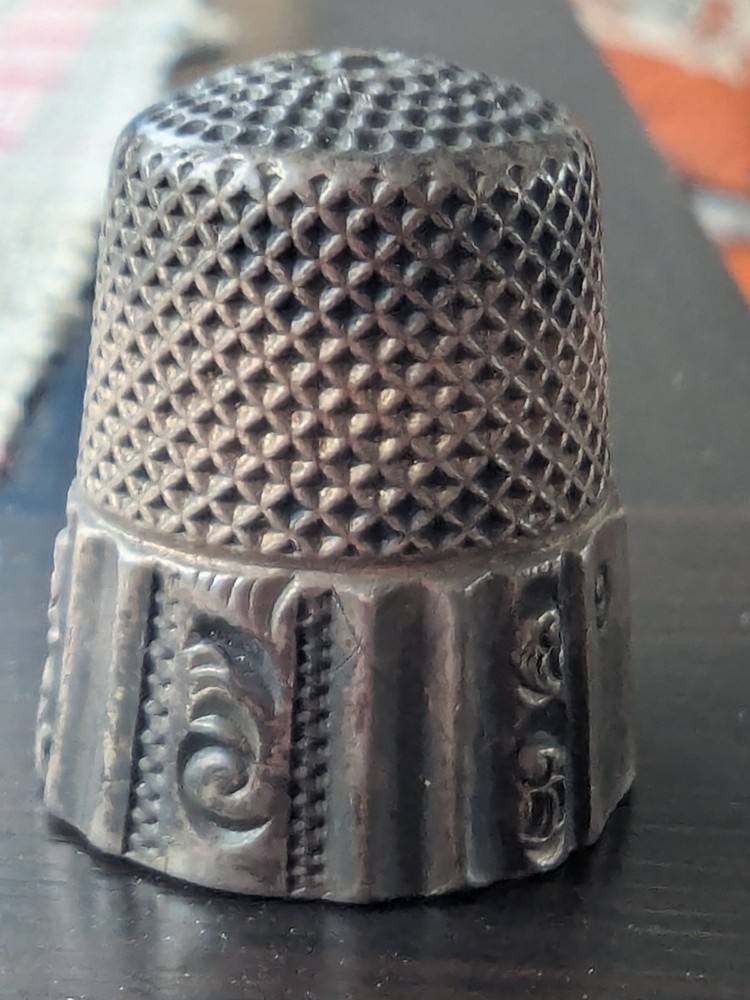 Vintage Sterling Silver Sewing Thimble Size 9