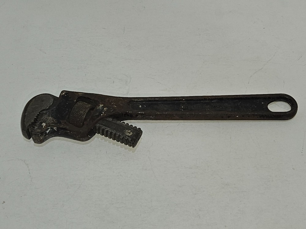 Vintage Ushco Lawson 14" Offset Pipe Wrench