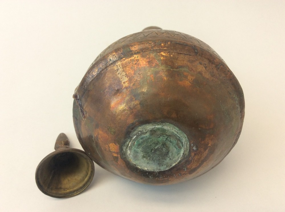 Copper Metal Broken Top Islamic Design Vessel Container Decorative