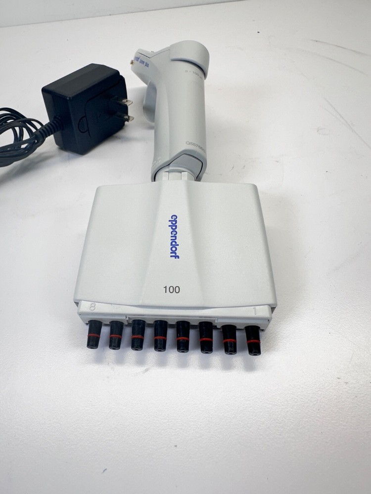 Eppendorf Xplorer Plus Variable Volume 8 Channel Motorized Pipette 5 -100 uL