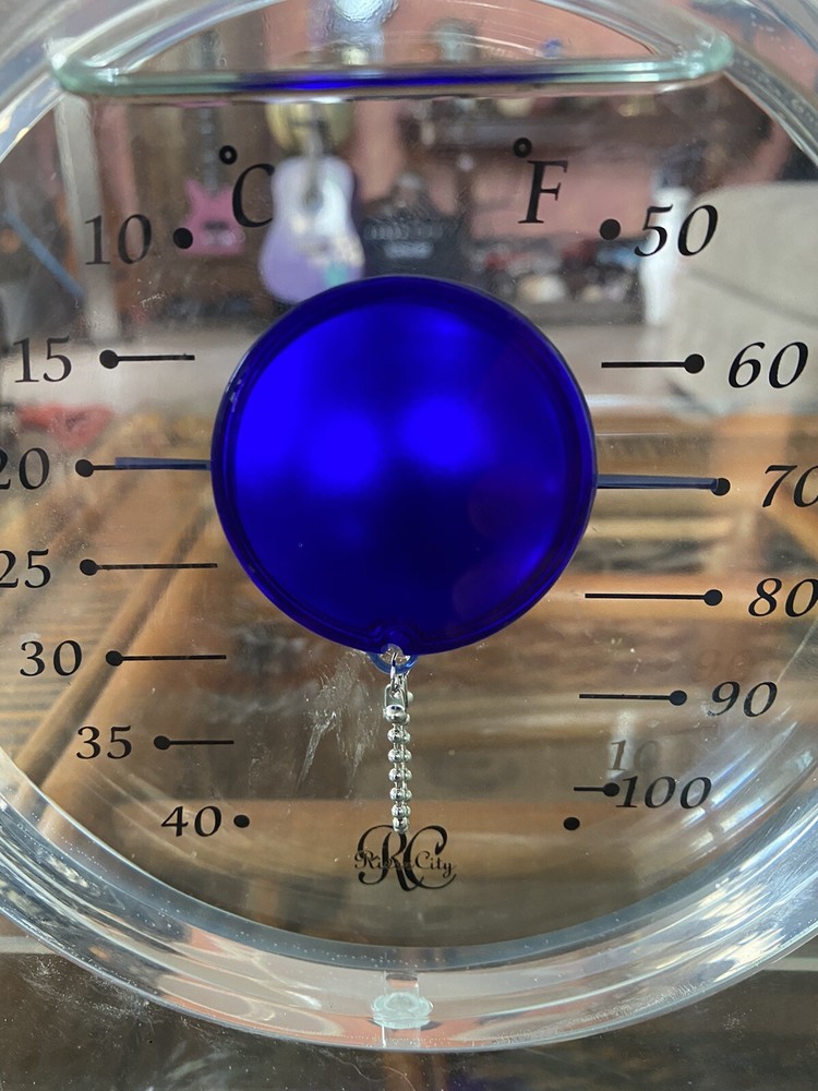 floating thermometer