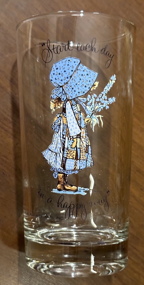 Holly Hobbie Tall Drinking Glasses