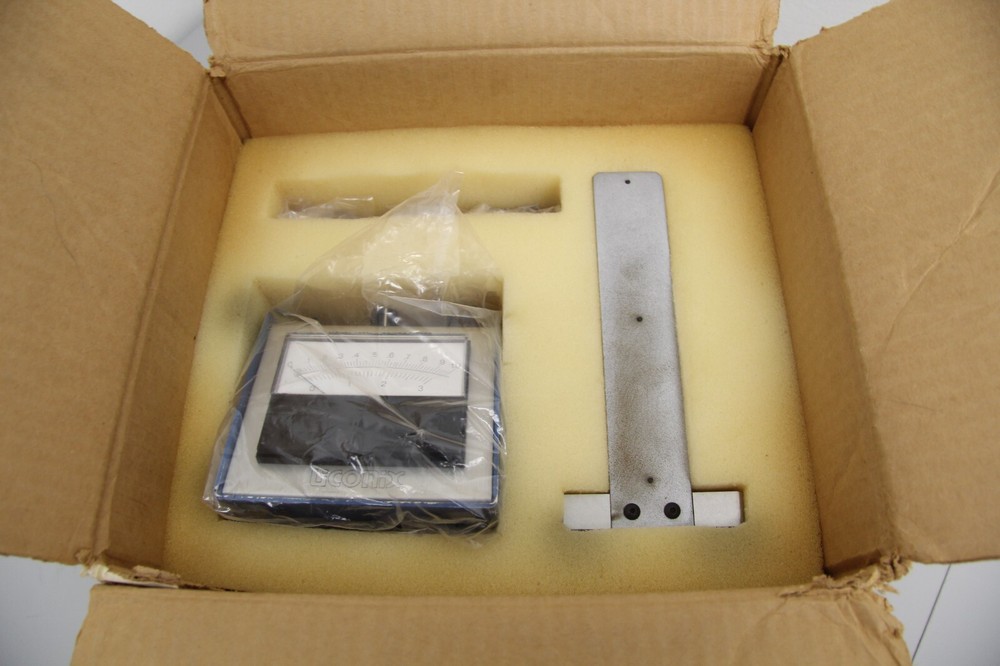 Liconix 35PM-1 Optical Power Meter With Sensor And Stand