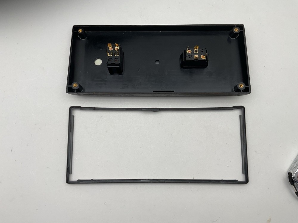 BUNN ICED TEA BREWER TB3 Switch Panel Faceplate