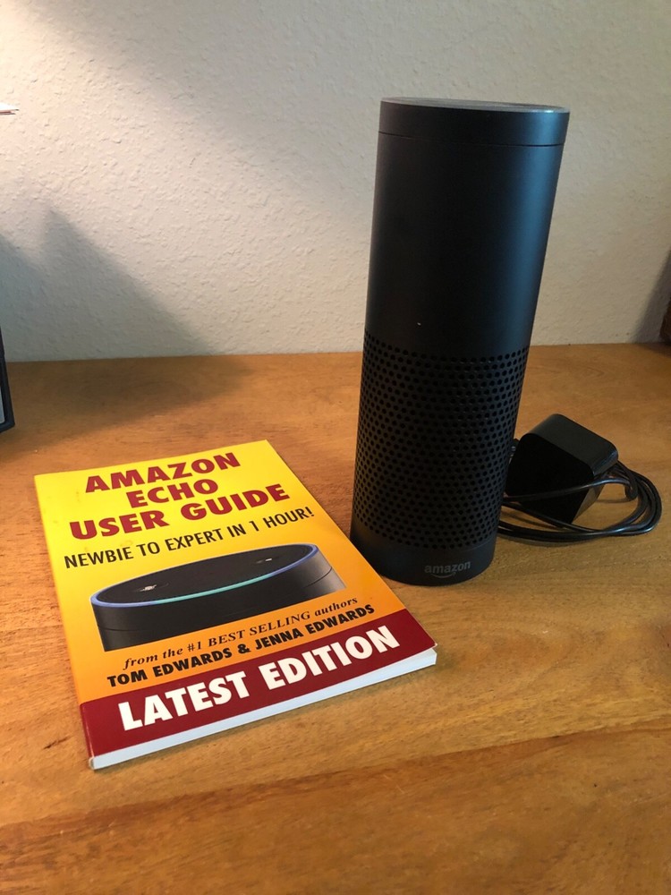 Amazon Echo Dot Smart Speaker with Alexa CE0984  – VERY GENTLY USED