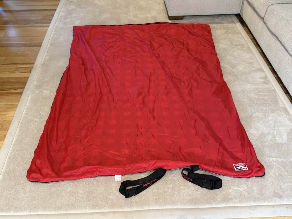 Marlboro Sleeping Bag