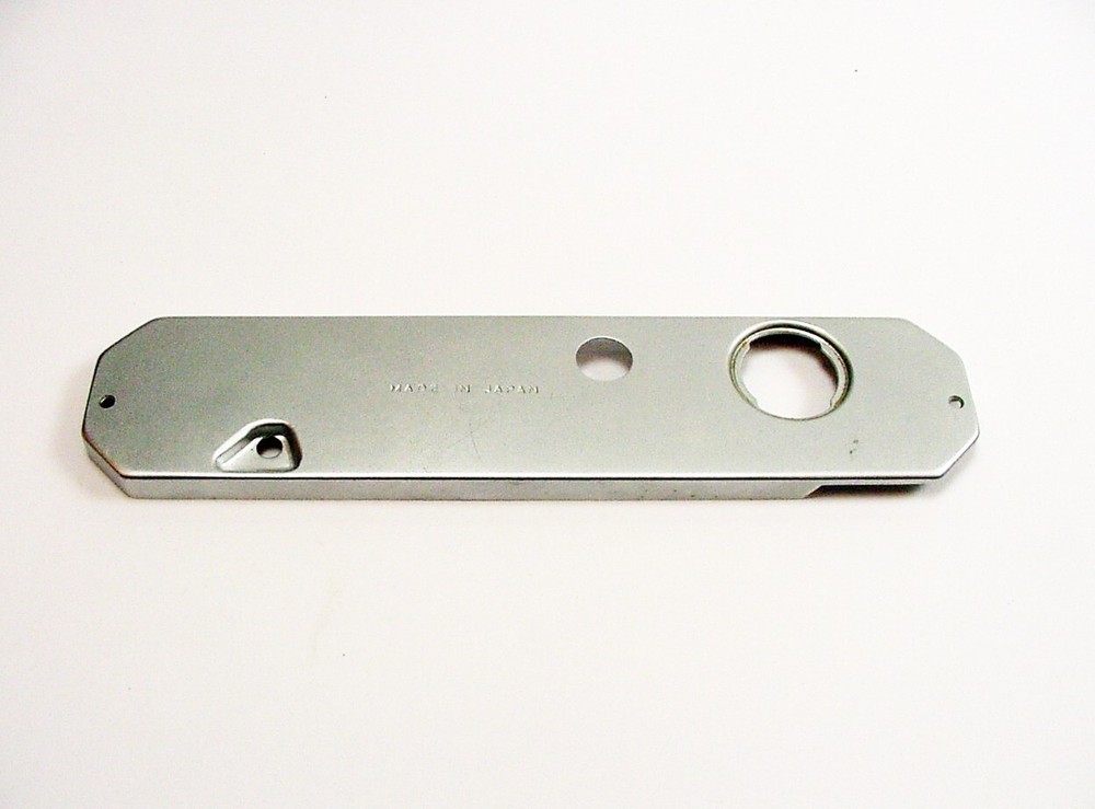 Nikon Nikkormat bottom (silver) | Used | $19 | #10B |