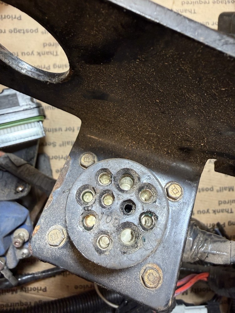 Mercruiser 454 MPI engine harness