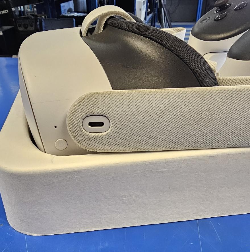 META QUEST 3S (C57006308)