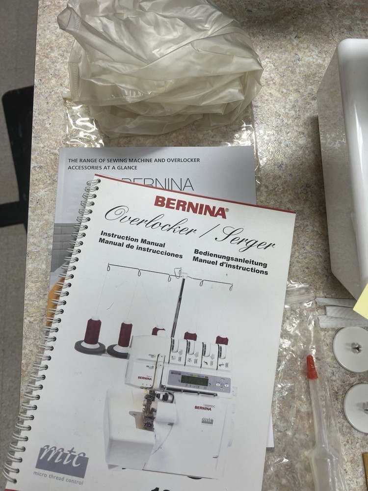 Bernina 1300MDC Overlocker Serger Machine