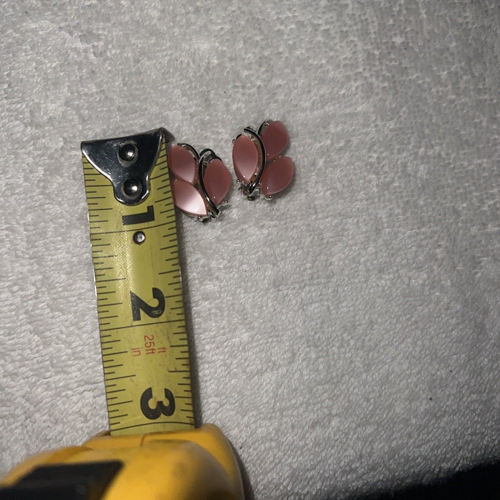 Vintage Clip On Earrings