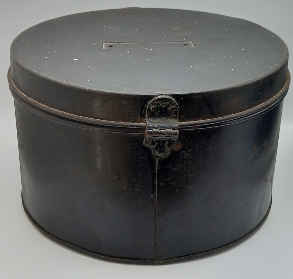 Antique Metal Hat Tin, Approx. WWI / Inter-War Era, British Army, Container