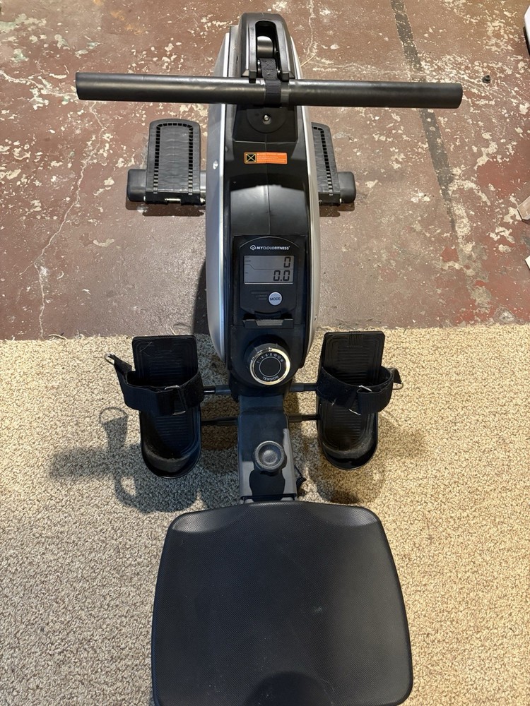 Fitness Reality Rowing Machine