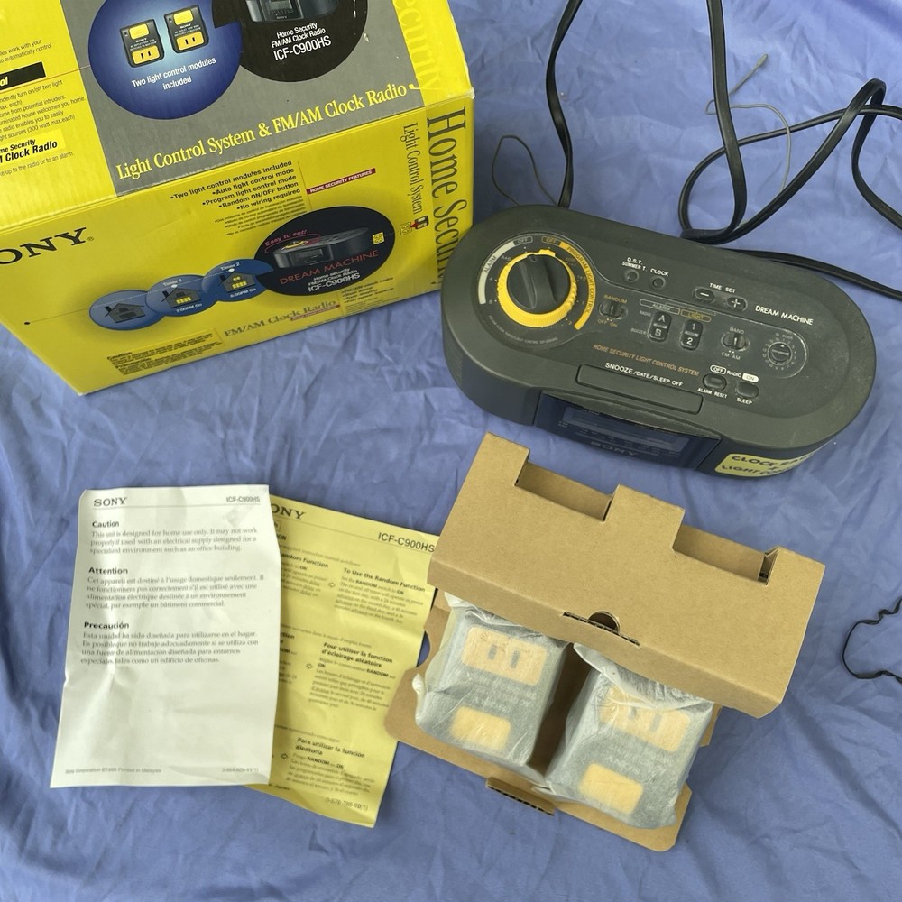 Sony dream machine home security light control system FMAM clock radio,