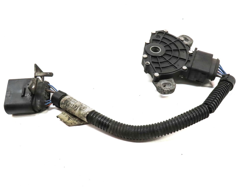 2011 AUDI Q7 (4L) AUTOMATIC TRANSMISSION NEUTRAL SAFETY SWITCH w/ HARNESS