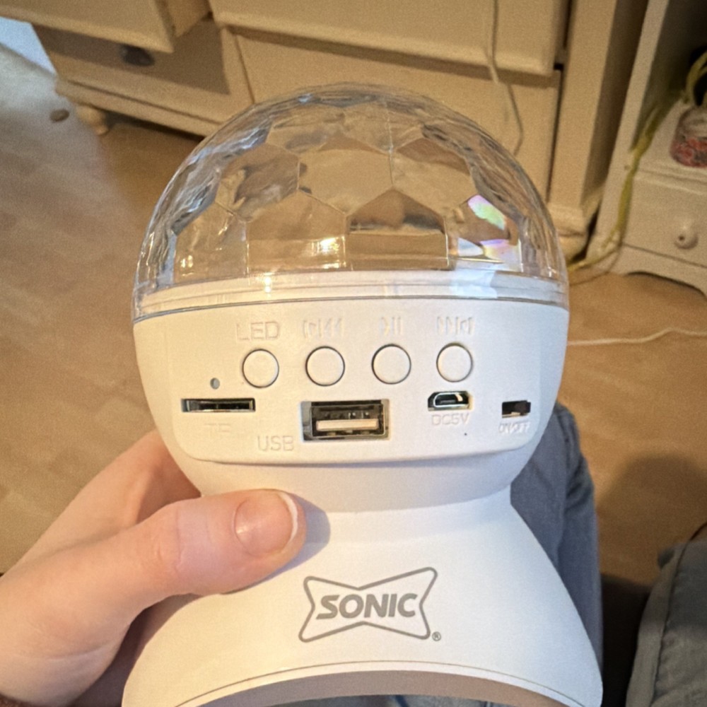 SONIC LED Multicolor Effect Light Bluetooth speaker