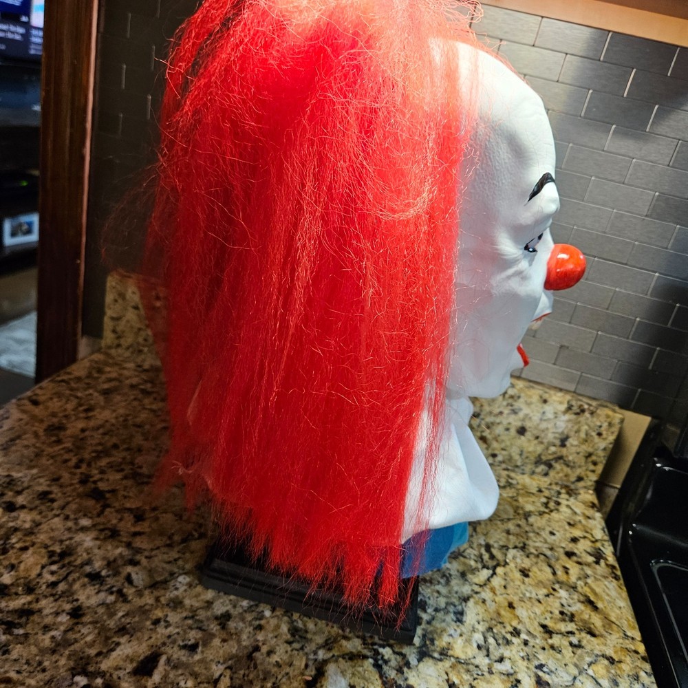 Pennywise Tim Curry head bust