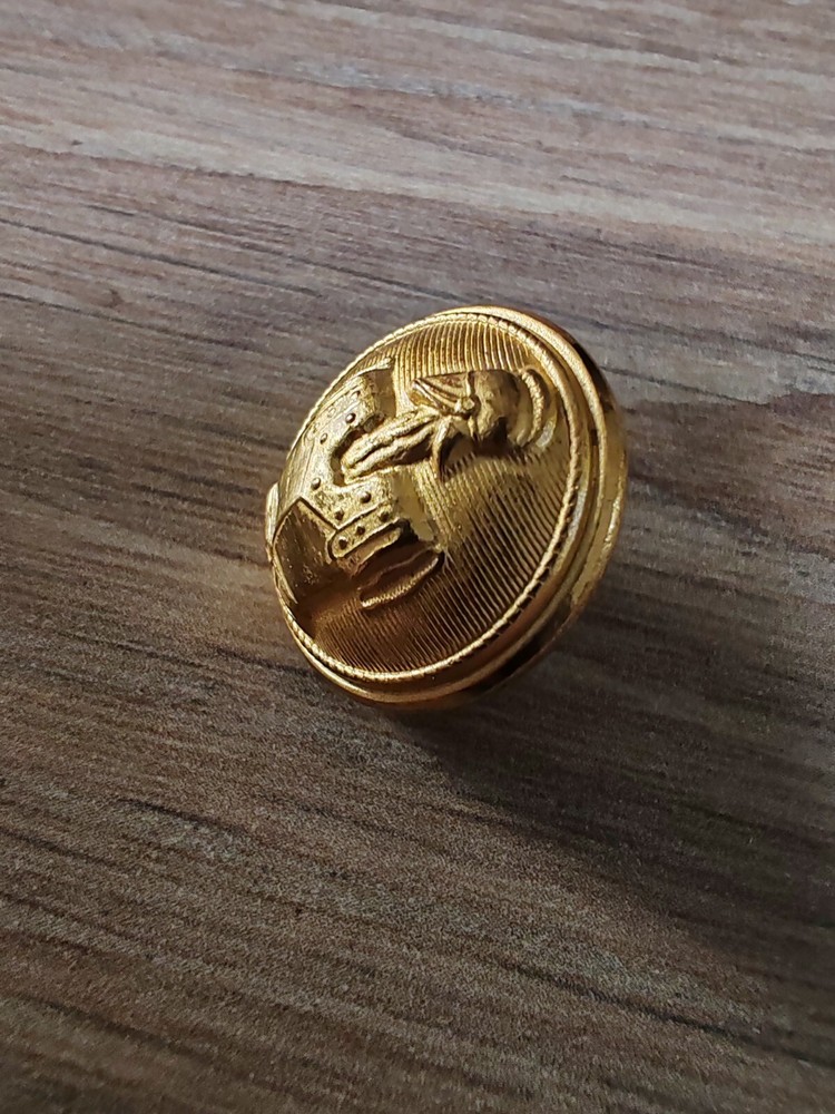 French Army Medium Genius Button.