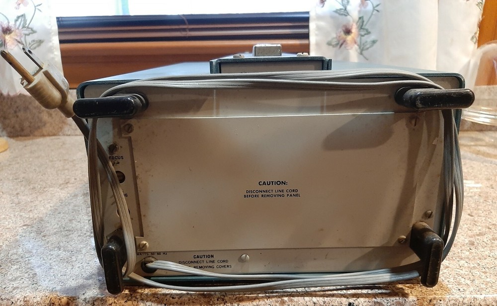 CONAR INSTRUMENTS 261 ANALYZER NRI AUTOMOTIVE DIVISION UNIT POWERS ON