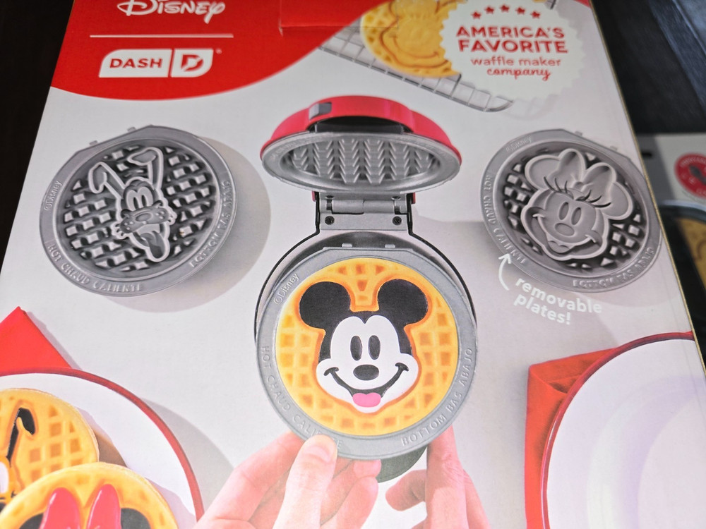 Disney Dash Mickey Minnie Mouse Pluto MultiMaker Mini Maker System + 2 Extra *