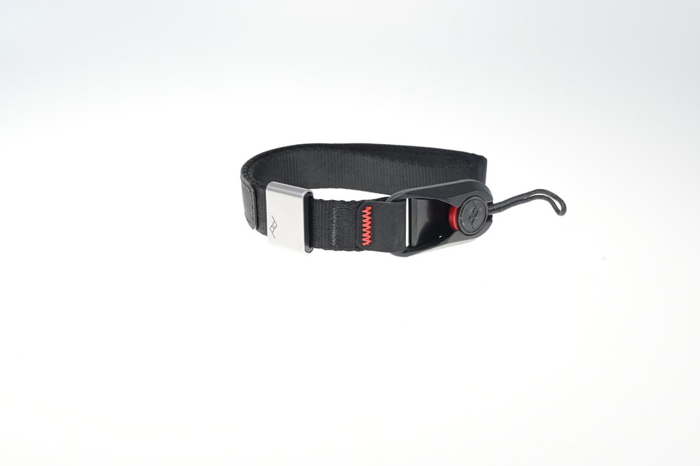 Peak Design Wrist Cuff Strap Black Red #G323