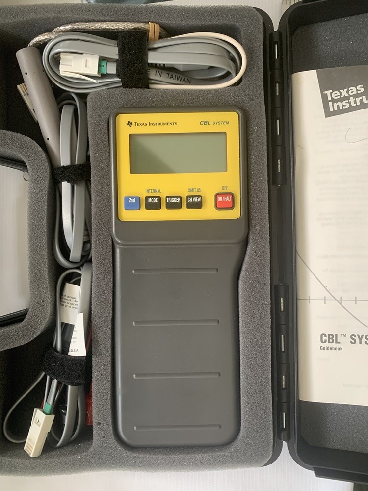 Texas Instruments CBL System Calculator Based Laboratory w/Data Probes & Case