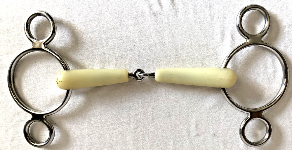 6" Happy Mouth Jointed 2-Ring Gag Elevator Bit - Great Condition