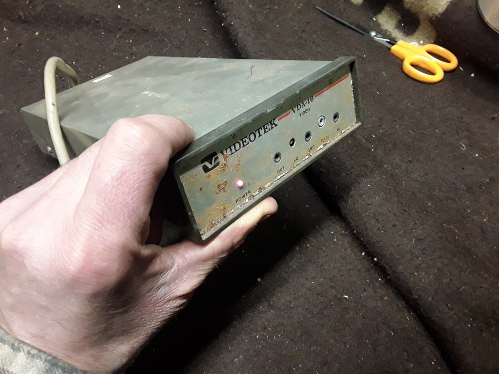 Videotek Vda-16 Distribution Amp Powers Up