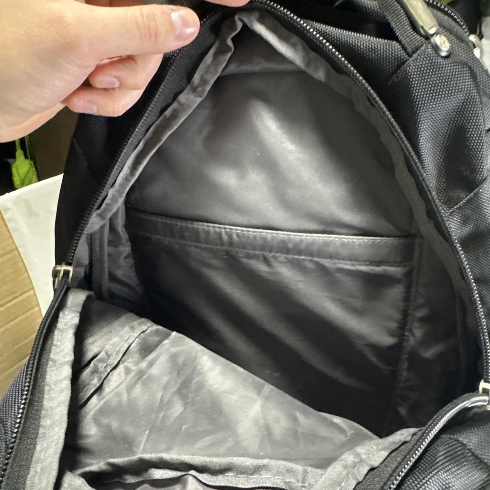 HIGH SIERRA - XBT - BACKPACK - LAPTOP - AIRFLOW COOLING PACK - BLACK