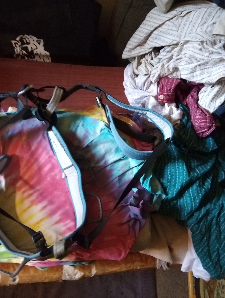 Black Diamond Size 10 Climbing Harness