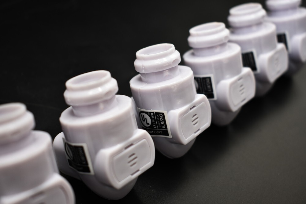 3 Pack: Night Light Base / Socket / Plug - Automatic Light Sensor DIY Nite Light