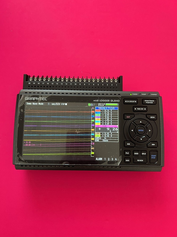 Graphtec midi logger GL840 With AC Adapter