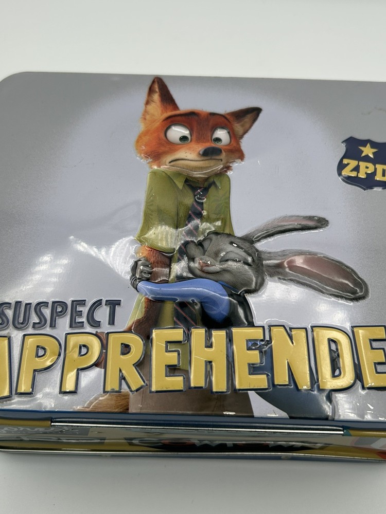 zootopia Tin lunch box. C1
