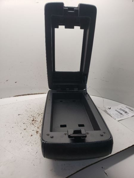PATHFINDR 2003 Armrest OEM