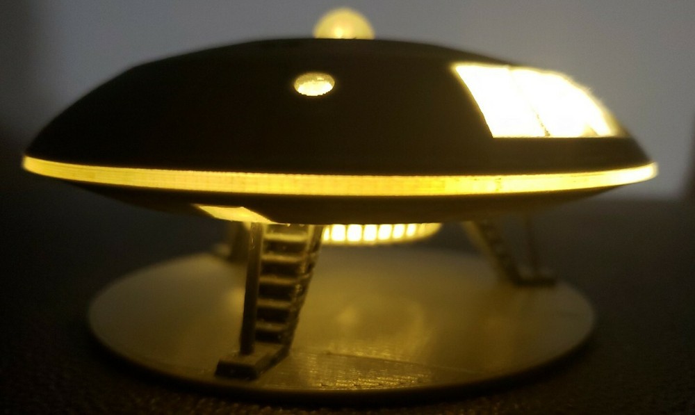 Jupiter 2 [from Lost in Space] - with battery-powered lights - small