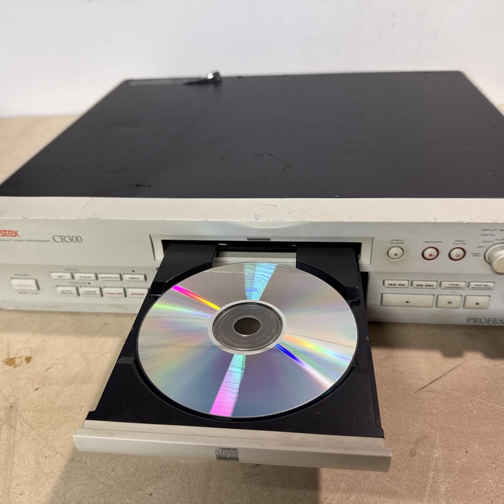 Fostex CR300 Professional Compact Disc Recorder