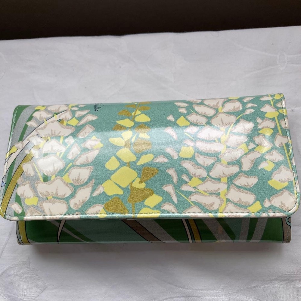 Emilio Pucci Bi-fold Wallet Green Floral Pattern