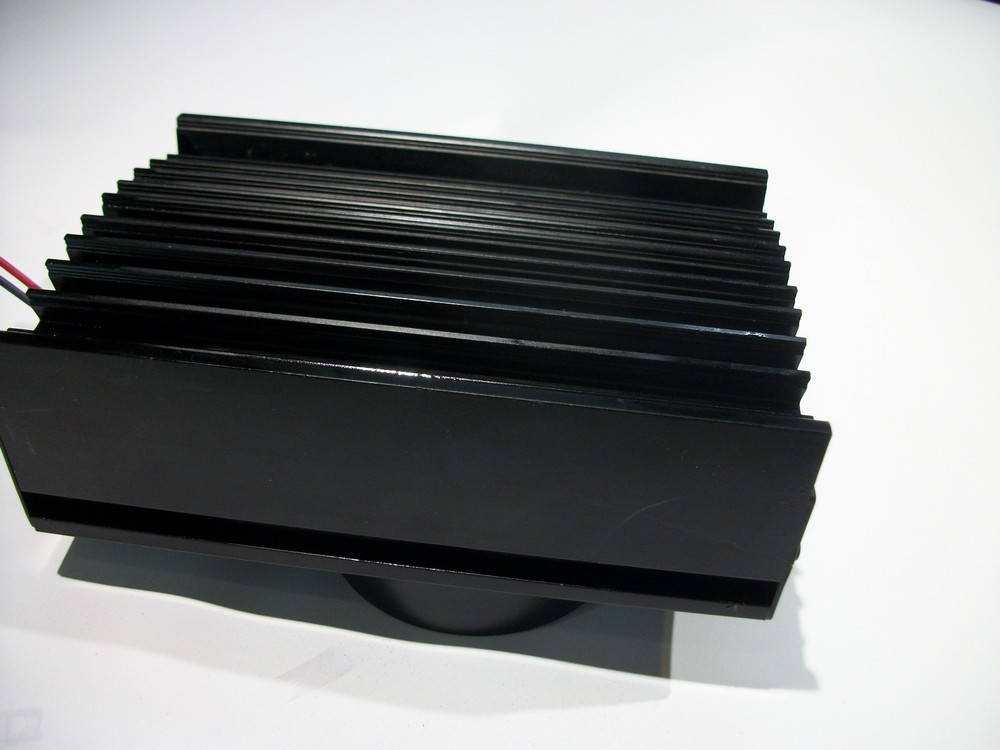 RF CONCEPTS UHF AMPLIFIER MINI AMP. 440P