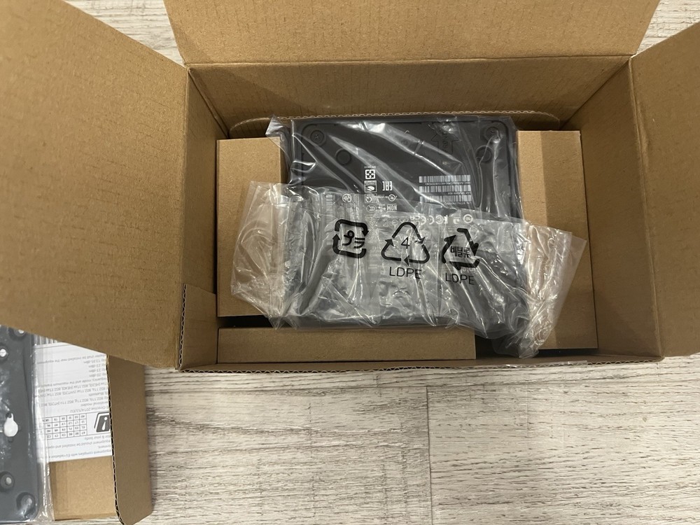CASE ONLY Intel BNUC11TNHi70000 - Black