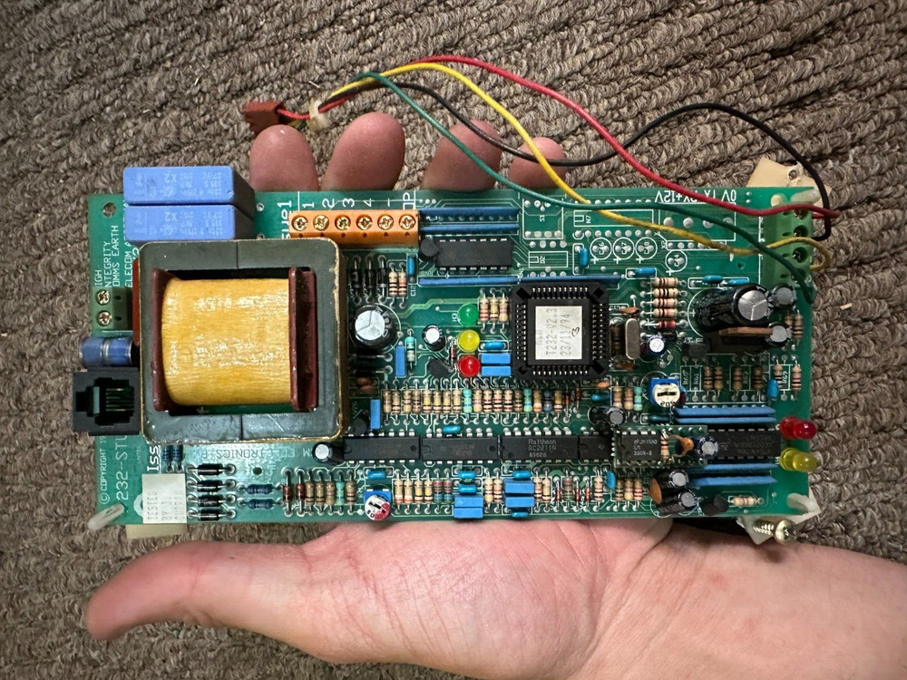 MCM electronics T232-v2.3 security panel 90's Vintage PCB Securitel board