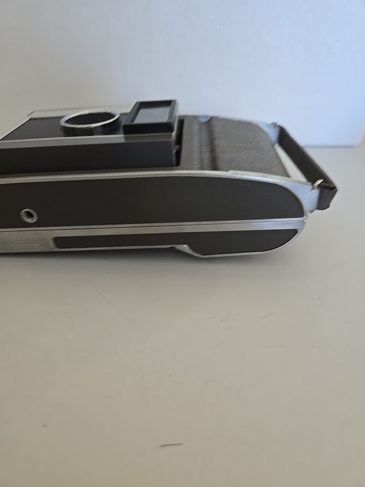 Vintage Polaroid Land Camera Model J66 Flash