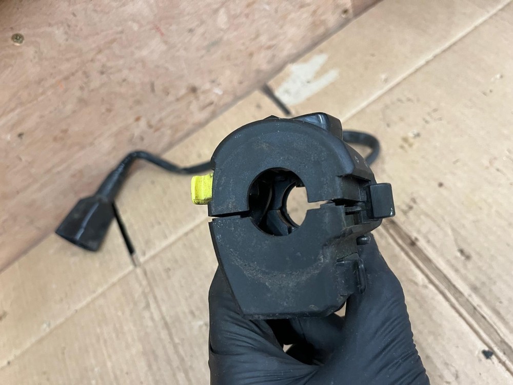 2019 Suzuki GSXR 125 Left Handlebar Switch