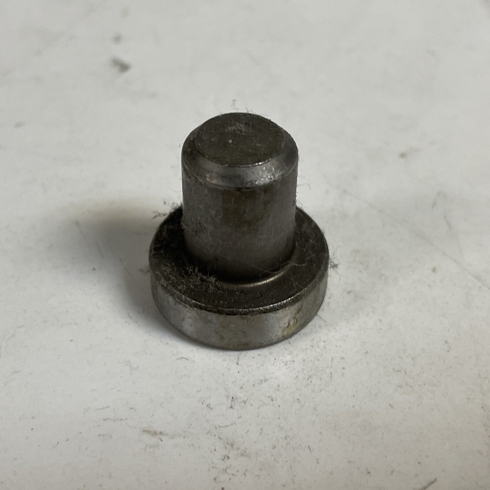 29542930 ALLISON STOP LATCH (2 PACK)