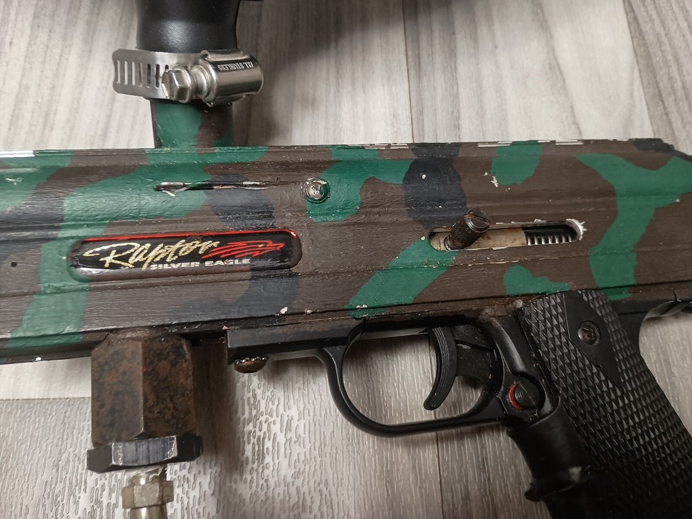 Raptor Silver Eagle Paint Marker Untested Solid And Heavy Camouflage Fast Ship!!