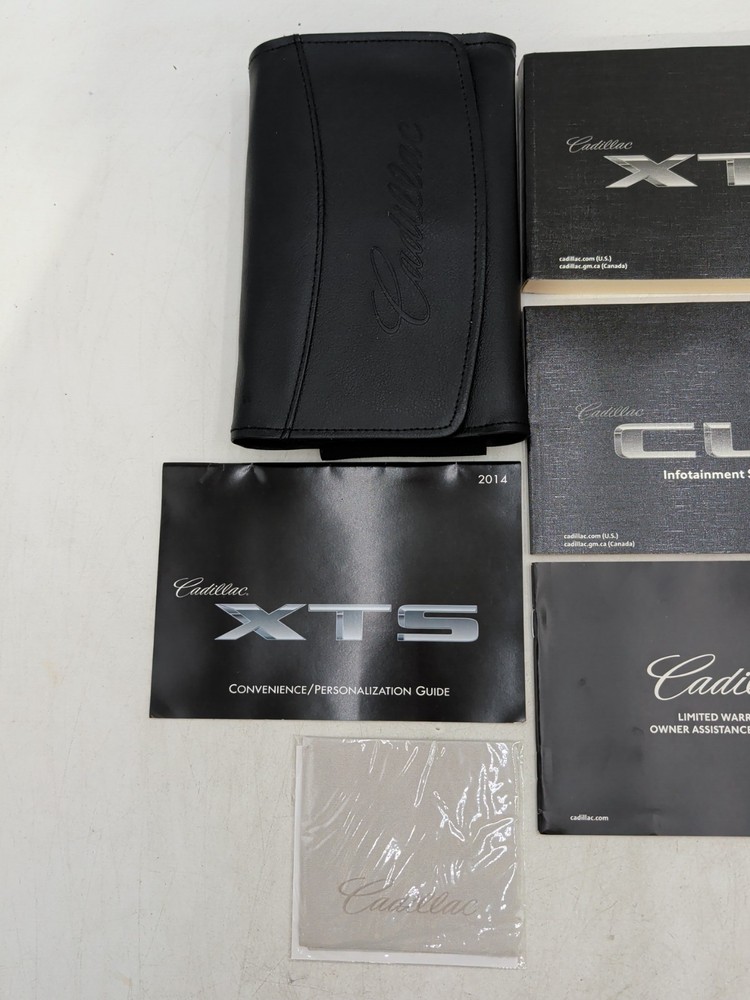 2014 Cadillac XTS Owners Manual With Navigation System Plus Case