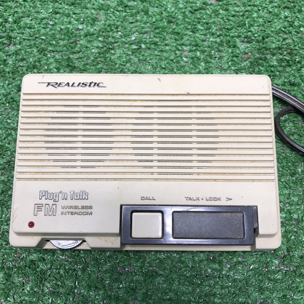 Vintage Realistic Plug'n Talk FM Wireless Intercom Model 43-207B TESTED WORKING