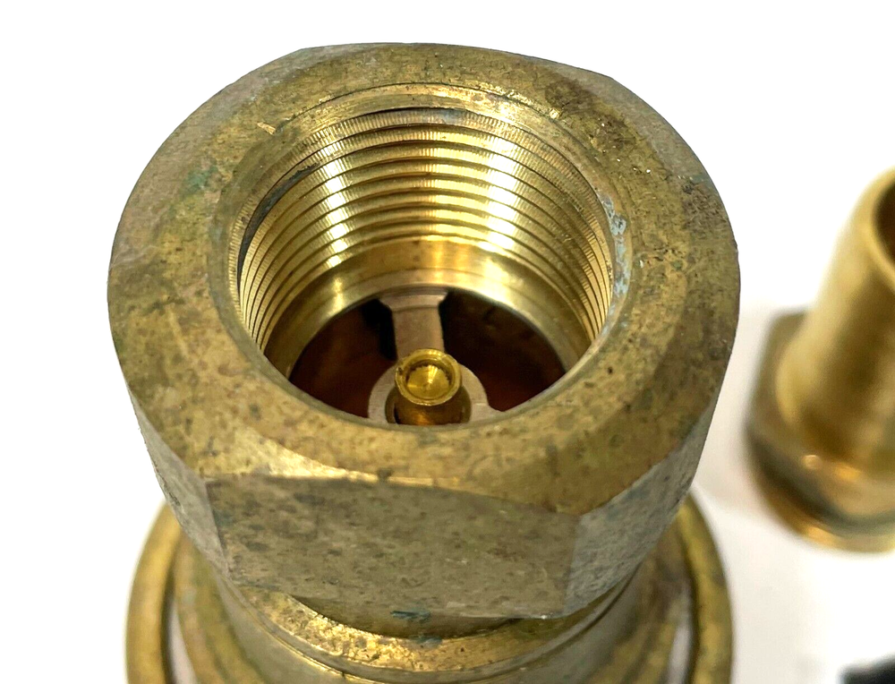 EATON Hansen 1in Hydraulic Quick Connect Hose Coupling Brass B8HP36