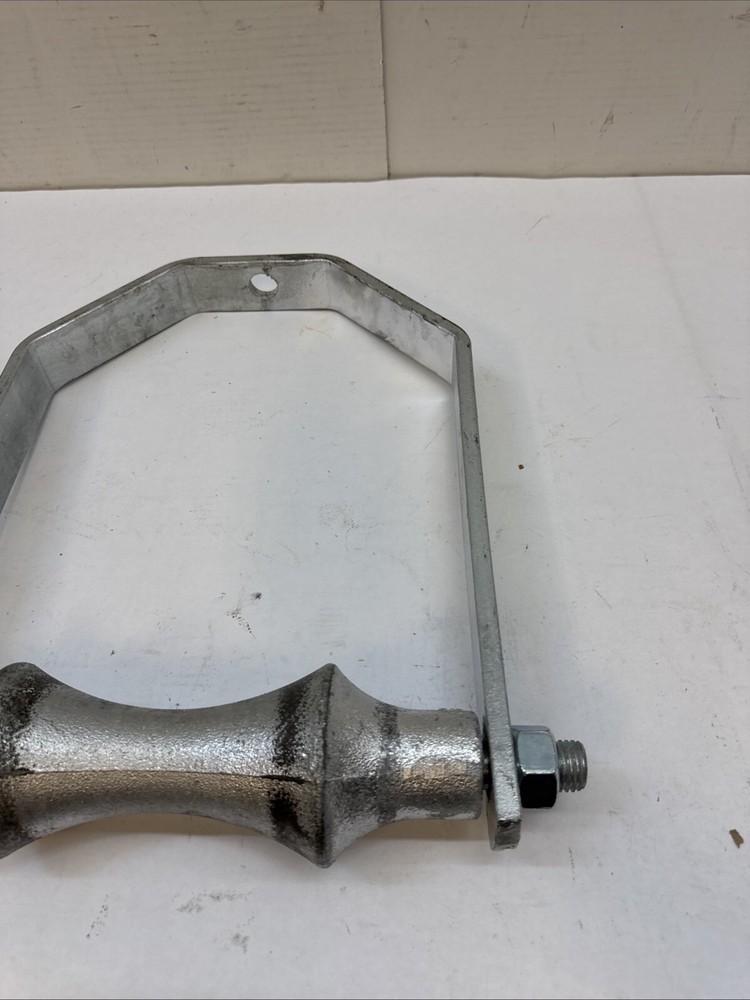 Caddy 6101200HD One-Rod Roller Hanger 12in Pipe