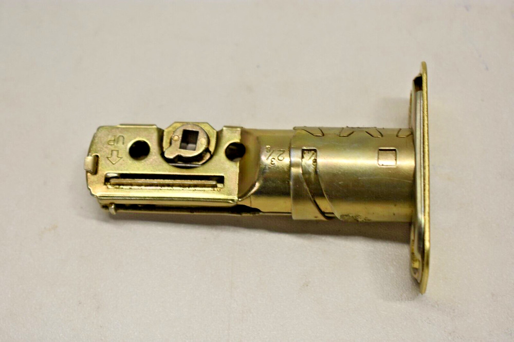 DEFIANT DEADBOLT LATCH - SELECT-A-COLOR FROM DROP DOWN MENU